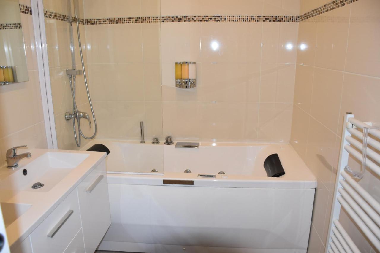 Nice Centre- Superbe 100M2 - 10 Mn A Pied De La Mer ! Zewnętrze zdjęcie
